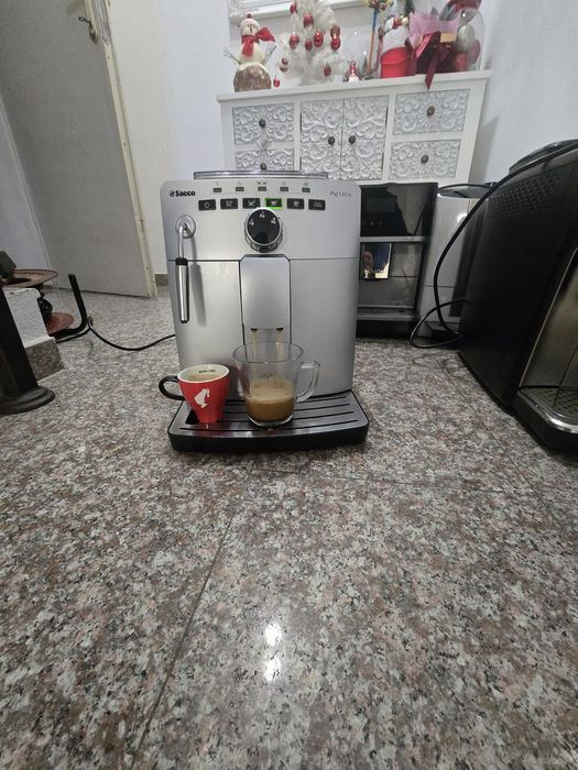 Кафемашина Saeco Intuita