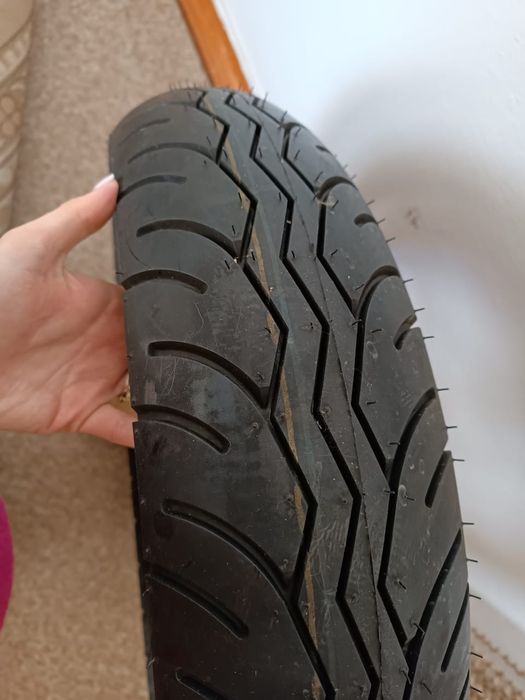 Резина шина  на мотоцикл 50000