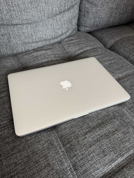 MacBook Pro Retina A1398