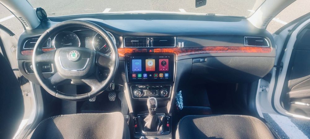 Skoda Superb 2, 2.0 TDI, 2011 impecabila