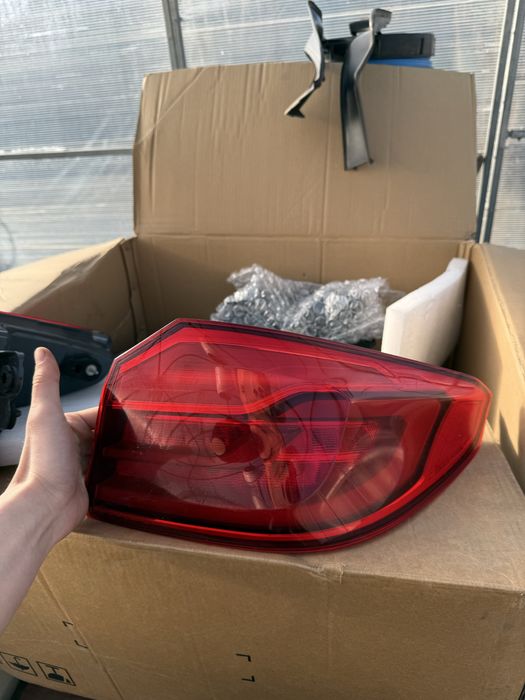 Фары задние BMW G30, оригинал