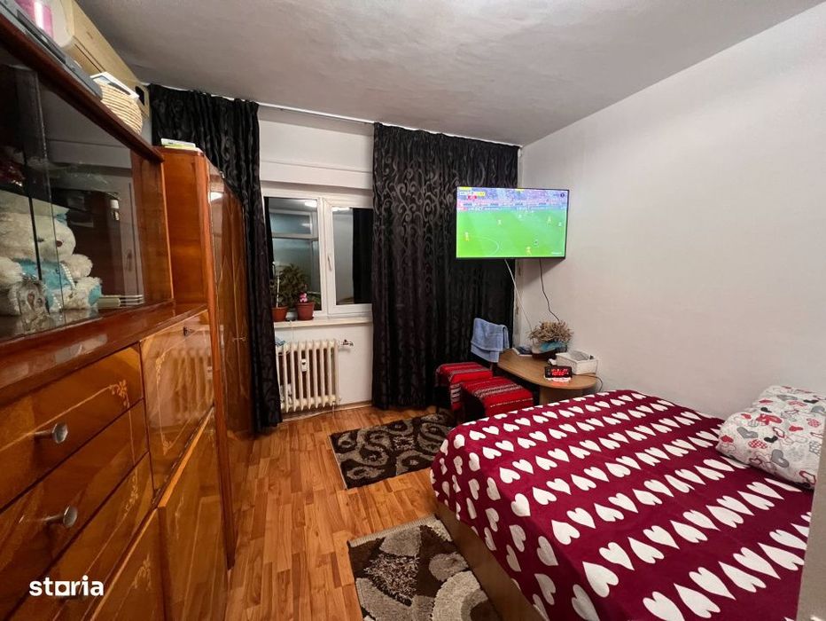 Camera de camin, 20mp, cartier Sarari, zona Liceul Henri Coanda