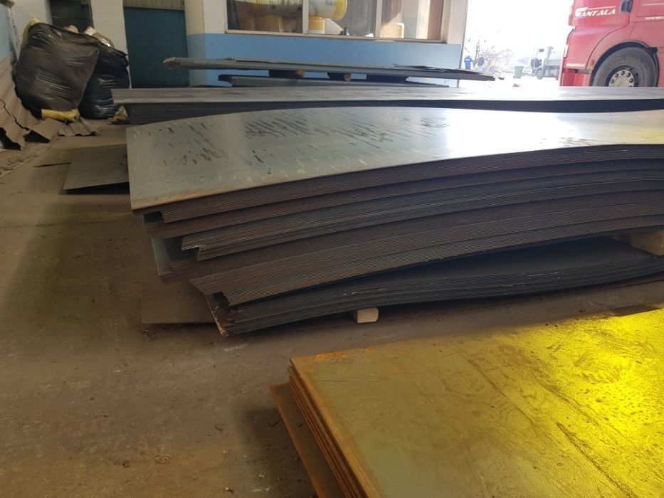 Rulouri tablă neagră LBR 0.5/0.6