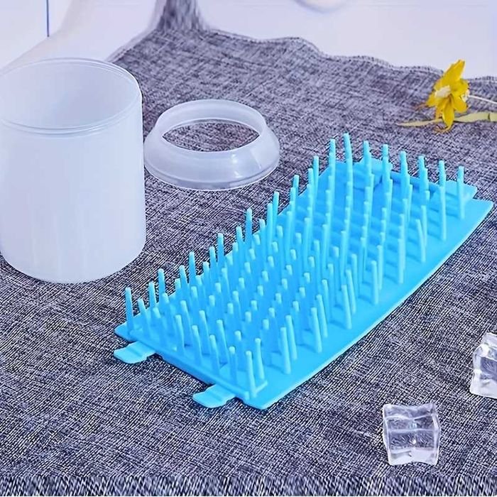 Чаша за Почистване на Лапи за Кучета – Силиконова Почистваща Четка