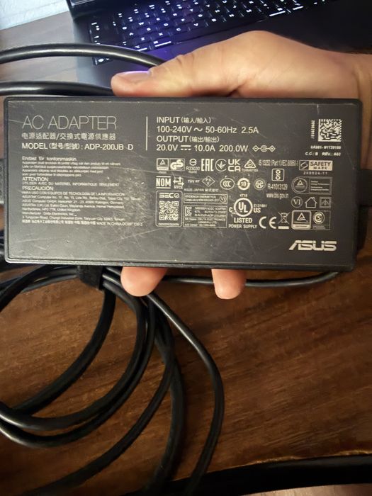 Vand Laptop Asus