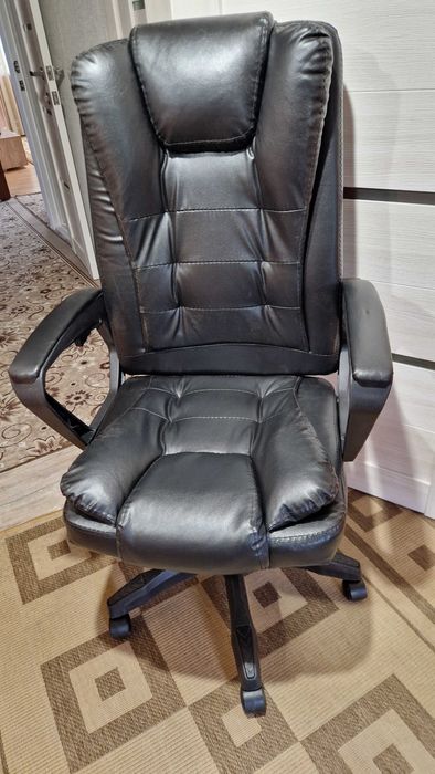 Компьютерное кресло