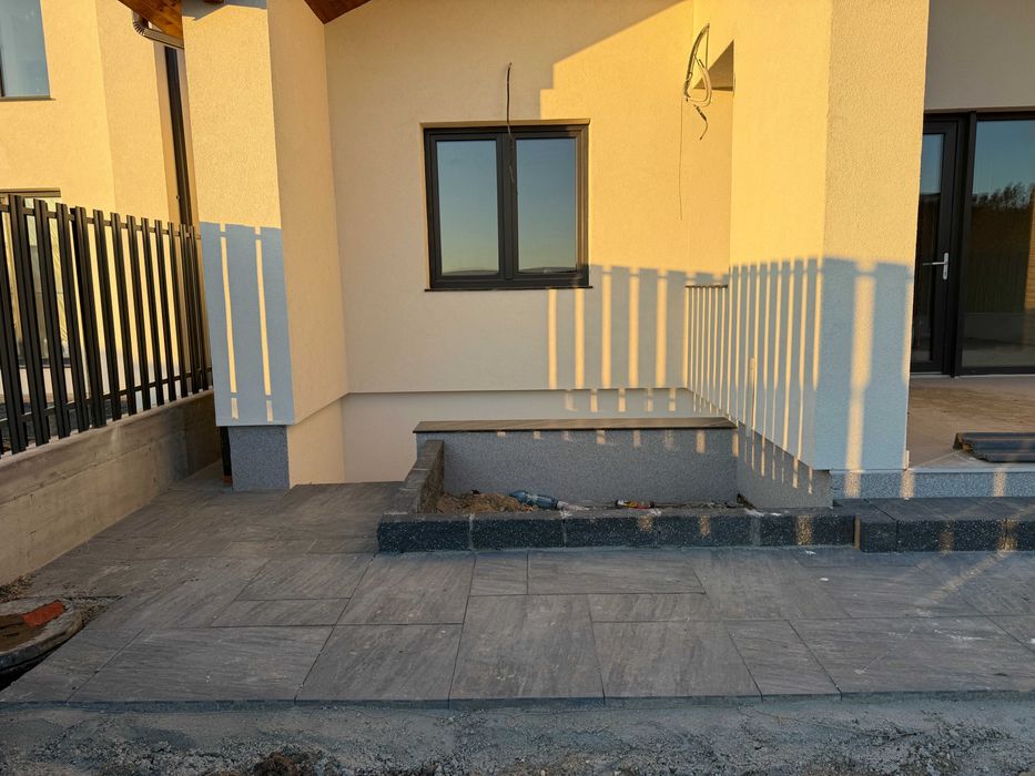 Casă cu arhitectura moderna deosebita cu teren generos in Alba Iulia