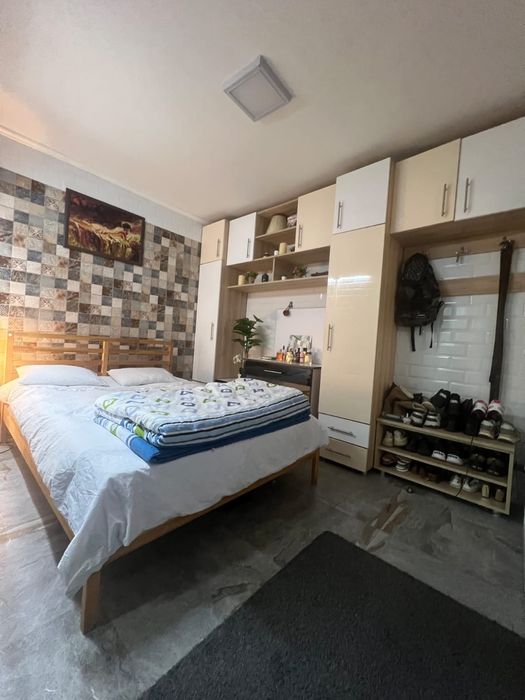 proprietar inchiriez garsoniera, zona Colentina, vedere panoramica par