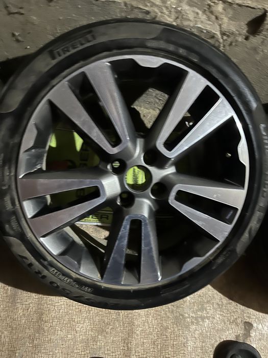 Vesta 4*100 r17 2 штуки