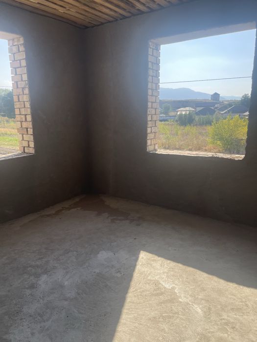 Продам дом 240 м2 на 15 сотках