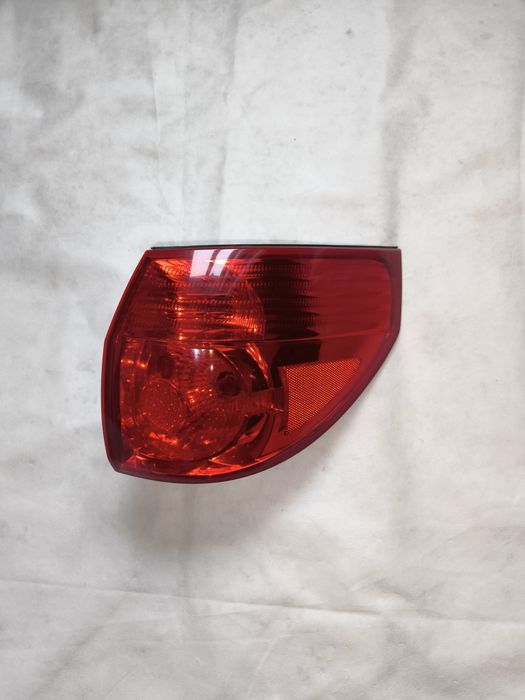 Фонарь Toyota Sienna 2006/2009, Правый Фонарь Тойота Сиенна кузов 20