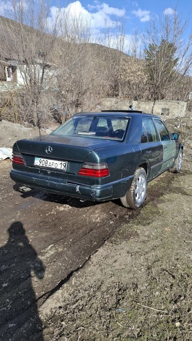 Mercedes-Benz w124