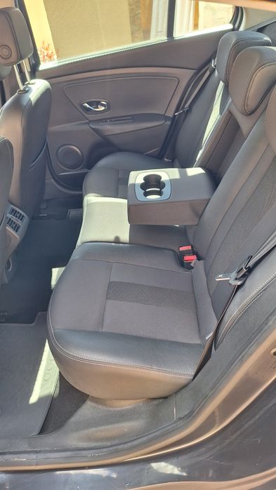 Renault Fluence/ 1.6 Benzină 110 CP / Navigație