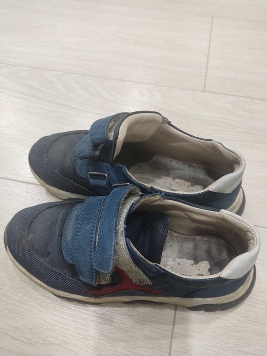 Кроссовки кожаные для мальчика  детские