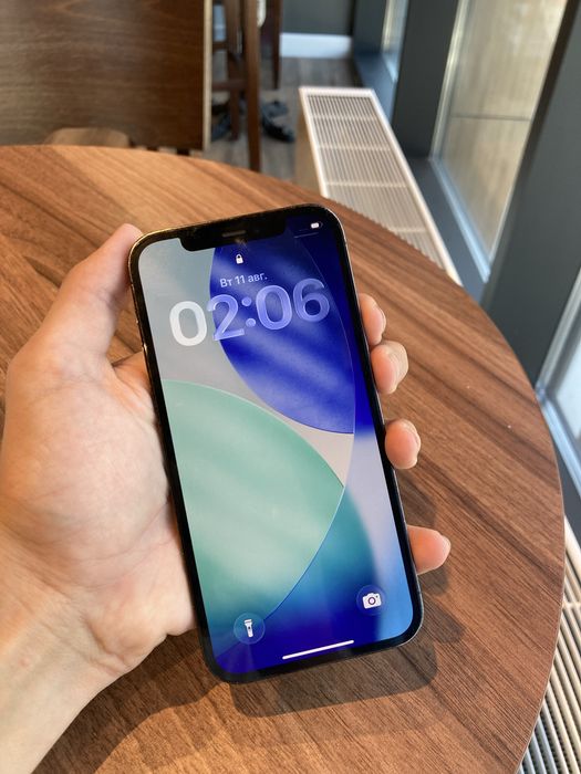 Продам iphone 12 pro