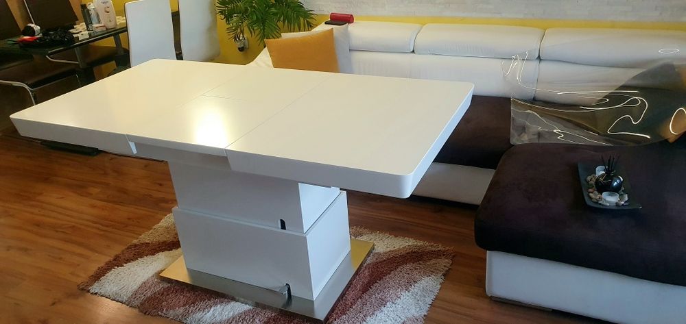 ТОП ОФЕРТА! Разтегателна холна маса.