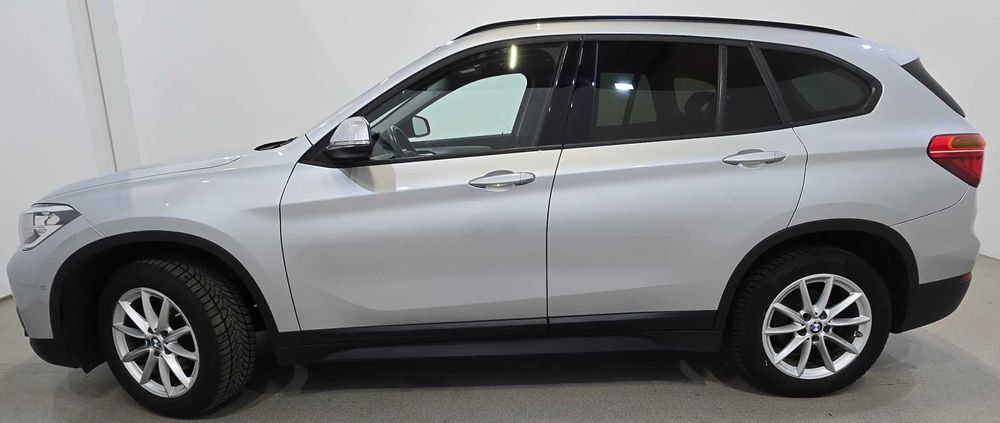 Продава се изключително икономичен и поддържан автомобил BMW X1 (F48) закупен от Белгия