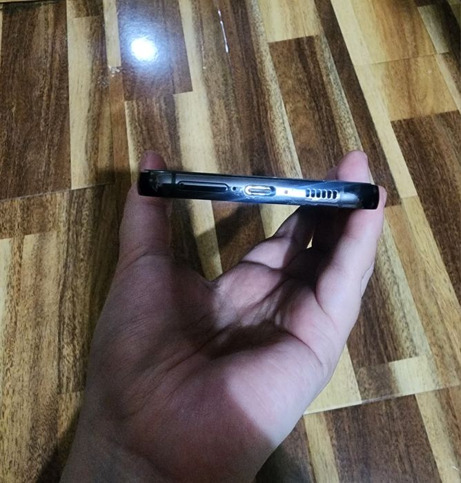 Samsung s23 plus sotiladi