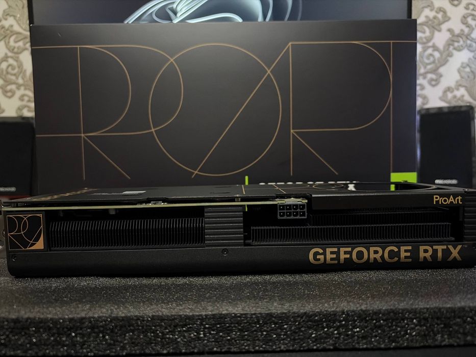 RTX 4060 Asus ProArt