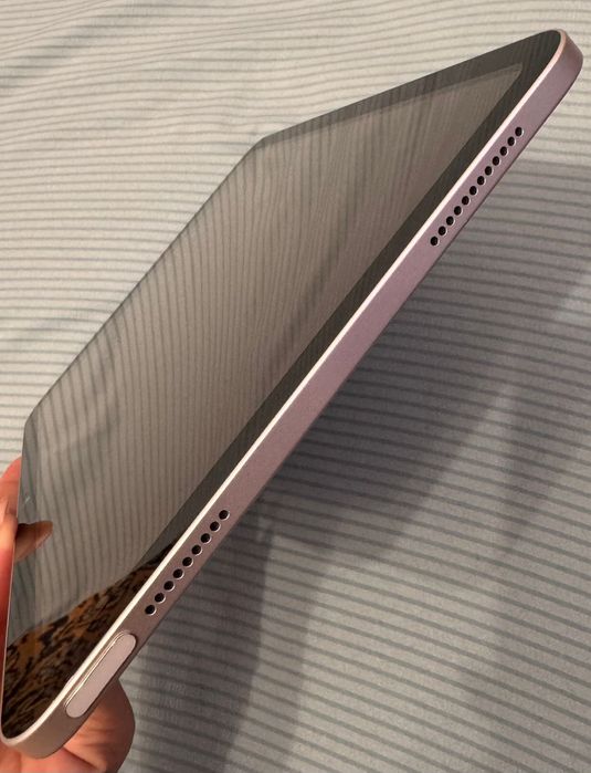 iPad (A16) Wi-Fi 128GB Silver