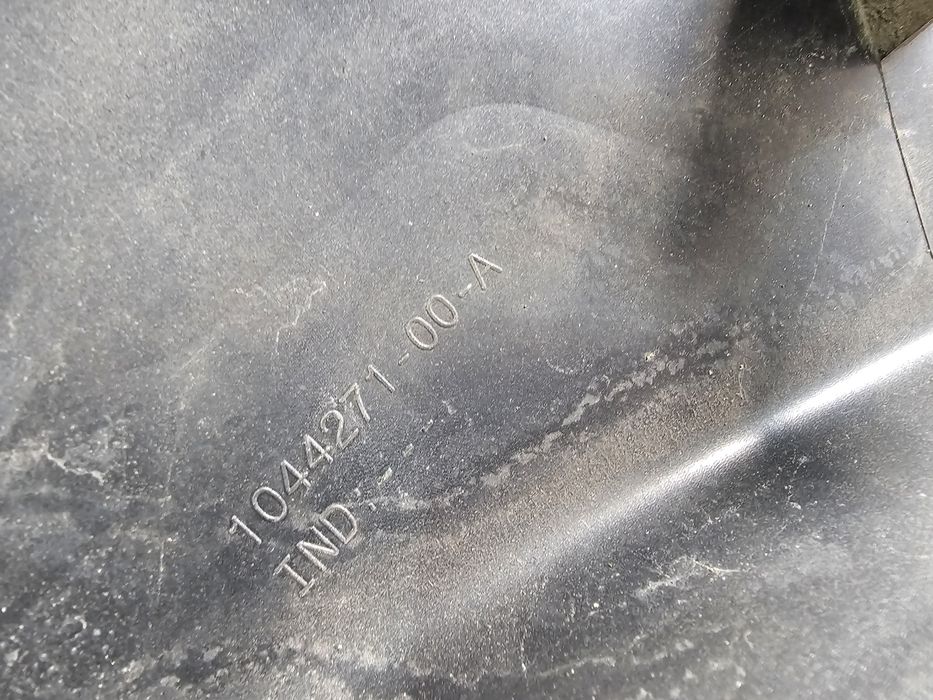 Capac janta 18 Tesla Model 3 cod 1044271-00-A