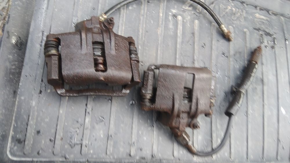 Передние суппорта Форд Сиерра