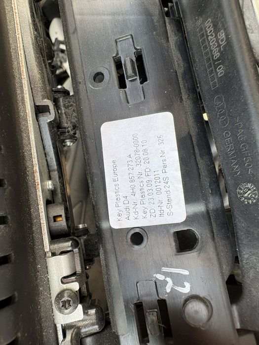 Навигация Audi A8 D4