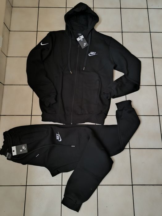 ДАМСКИ ВАТИРАН спортен екип