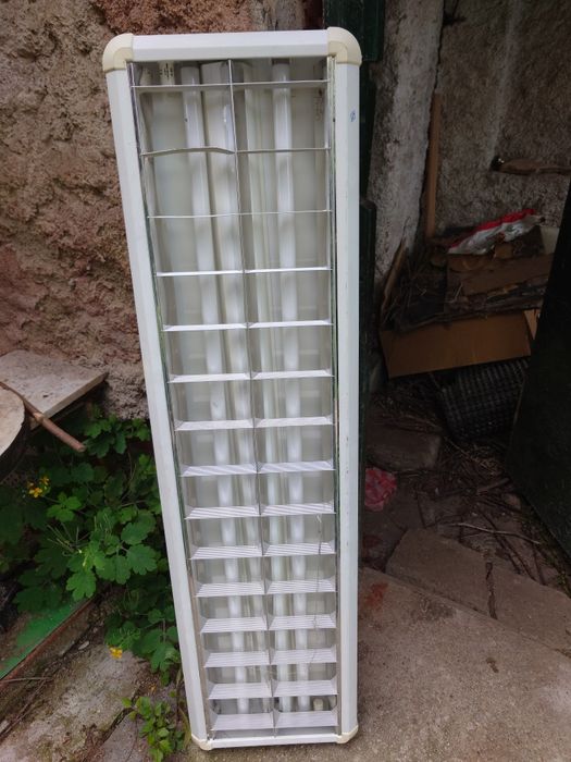 Осветителни тела лампи