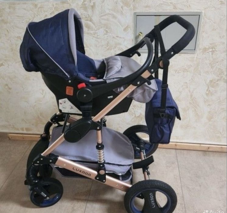 Коляска-транформер 3в1 Luxmom