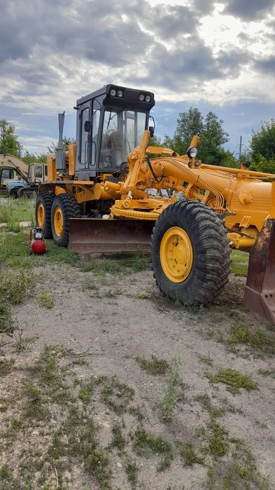 Авто грейдер дорожный-ДЗ 98В.
