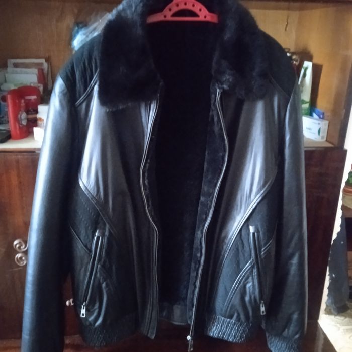 Продаю Куртка кожаная зимняя