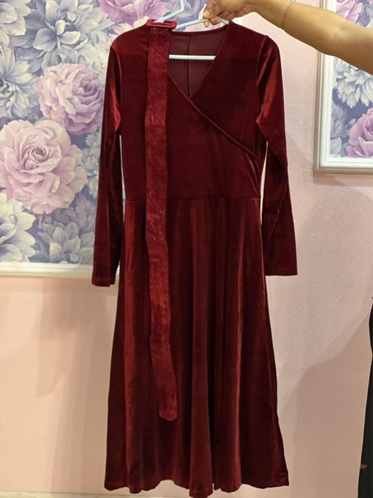 Платье вечерний