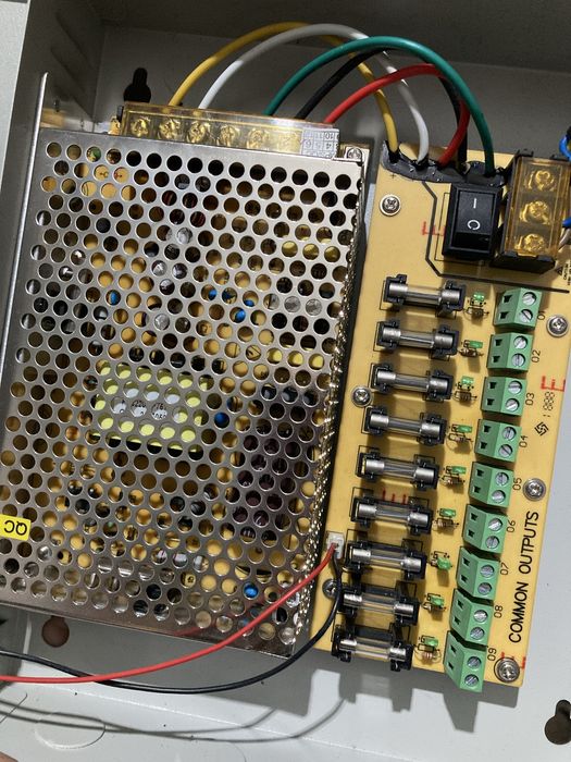 Захранващ блок 12V 5A 60W