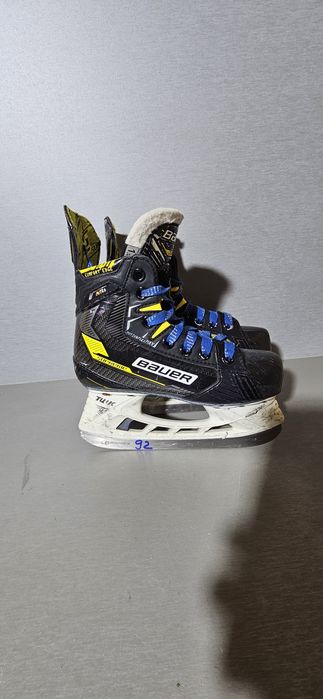 Patine 92 hochei hockey  Bauer Supreme M4  marime  33-34  (  21,5  cm lungime interioara).