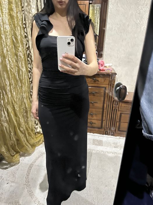 Вечерние платья.