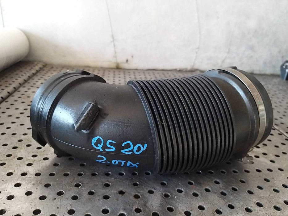 Tubulatura admisie aer audi q5 fy 04l129661e