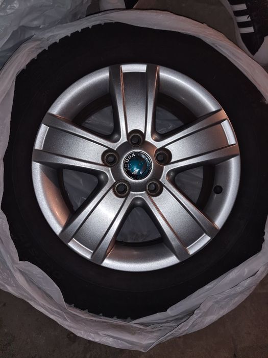 Roti r15 Skoda octavia 2