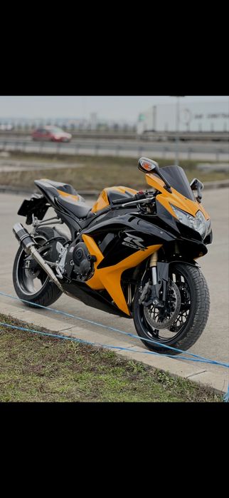 Suzuki GSXR 600 K8-K9