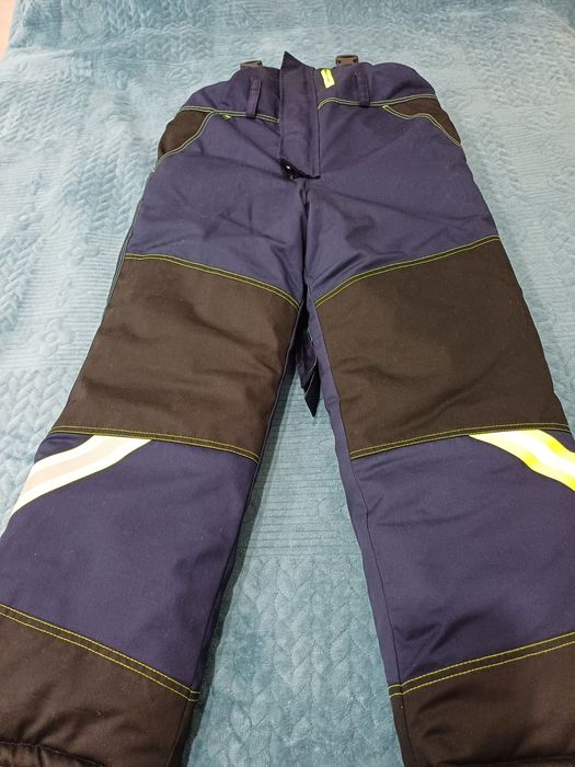 Продам спецодежда.