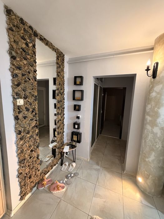 Inchiriez apartament 2 camere central