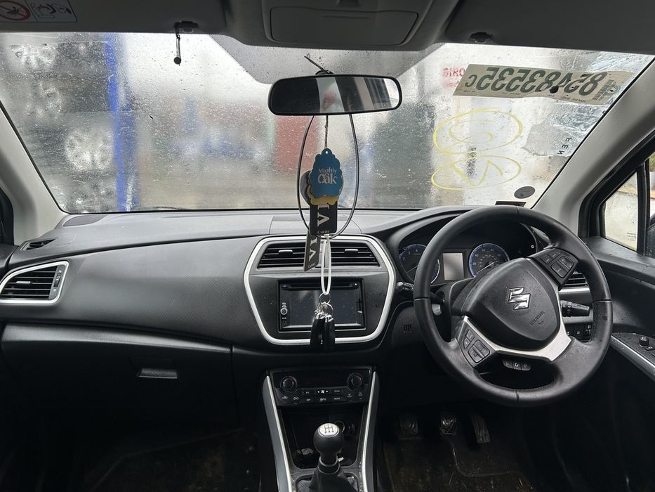 Dezmembrari  Dezmembrez  Piese  Suzuki SX4 S-Cross II 1.6 B  2013 - 2016  M16A Garantie