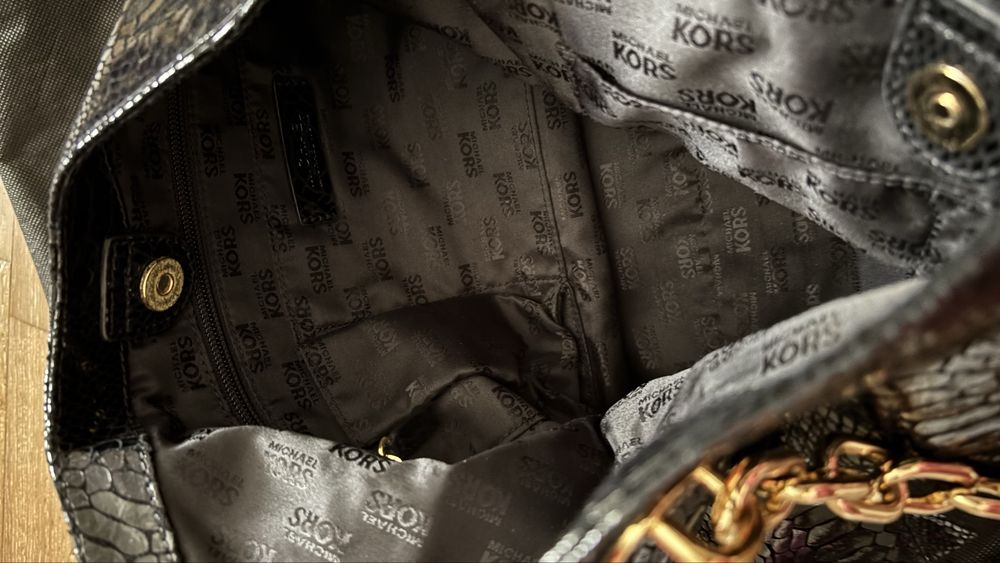 Сумка michael kors натурально кожа