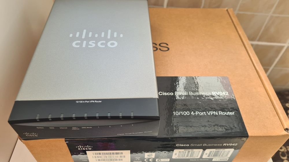 Router VPN Dual WAN Cisco RV042 Business – Firewall + Load Balance, stabil