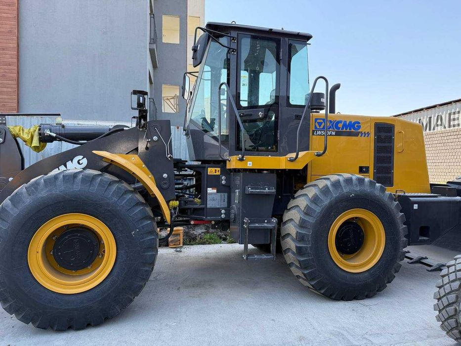 Frontal pogruzchik XCMG LW 500 FN - richag, 3 m/kub