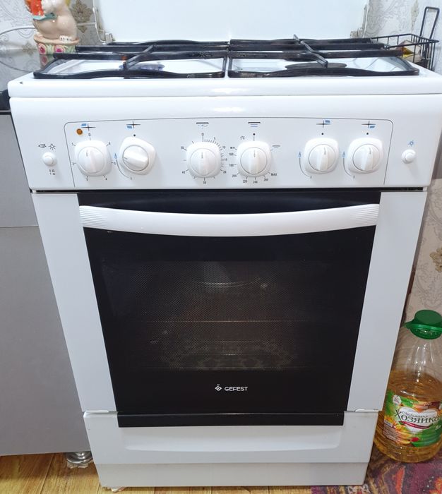 Газ плита фирма GEFEST производства Беларусия