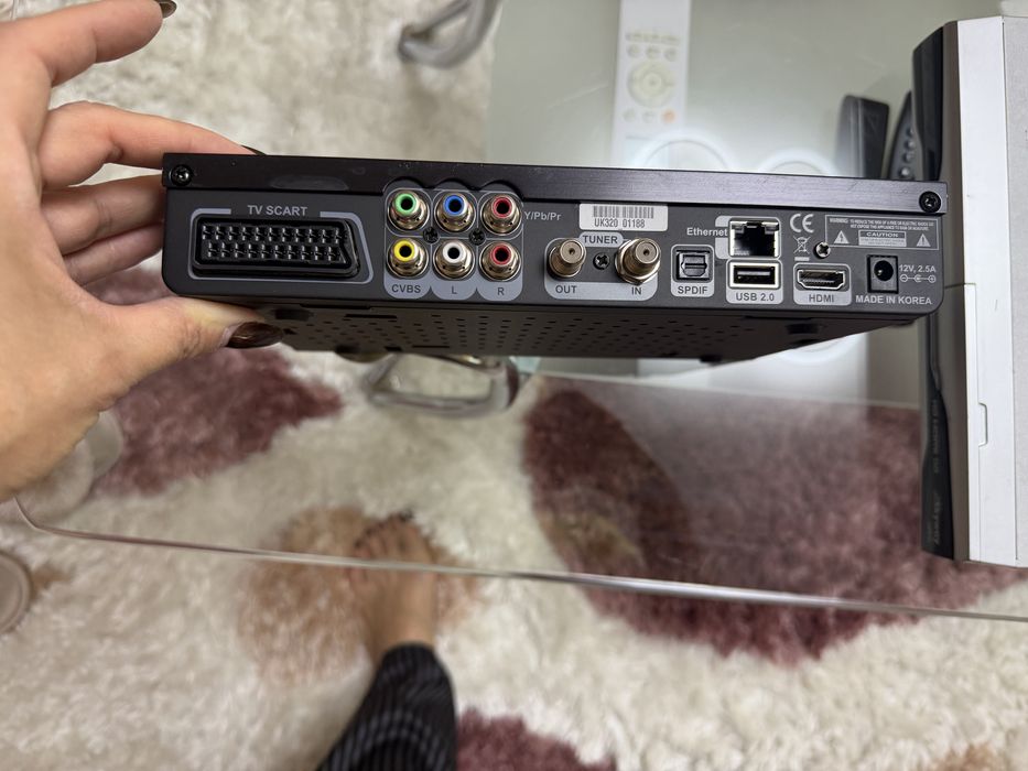 Приемник для спутниковой антены.