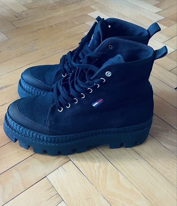 Боти TOMMY JEANS