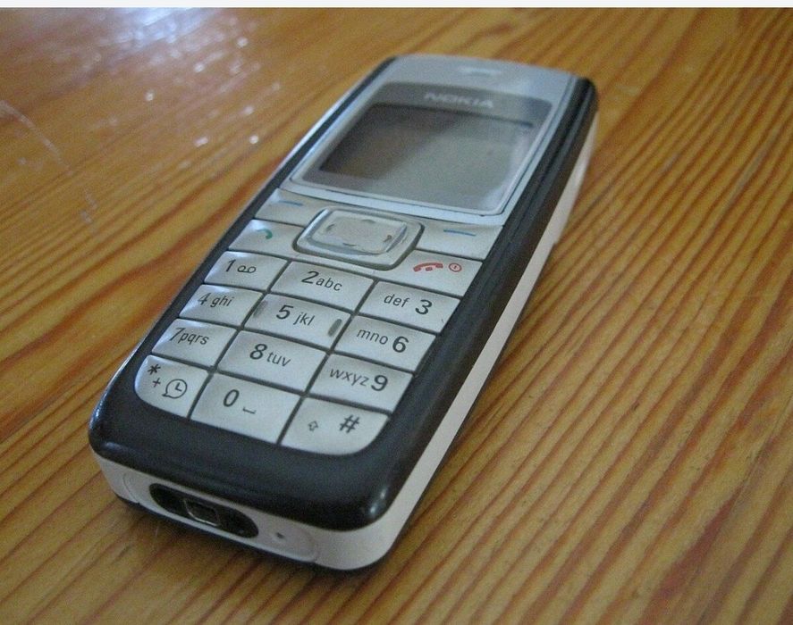 nokia  tilfonlar sotiladi argenal aybi yuq