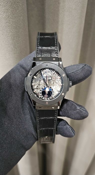 Часы Hublot Aerofusion MOONPHASE BLACK MAGIC